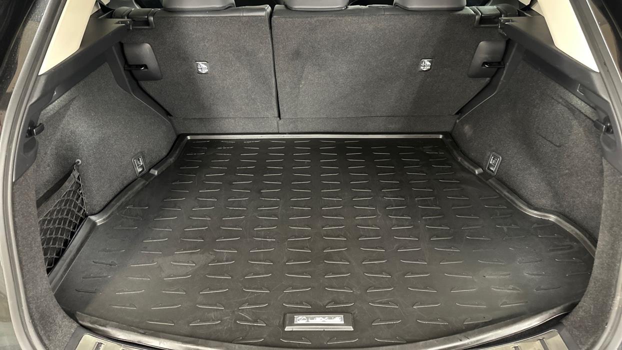 Lexus NX 2025
