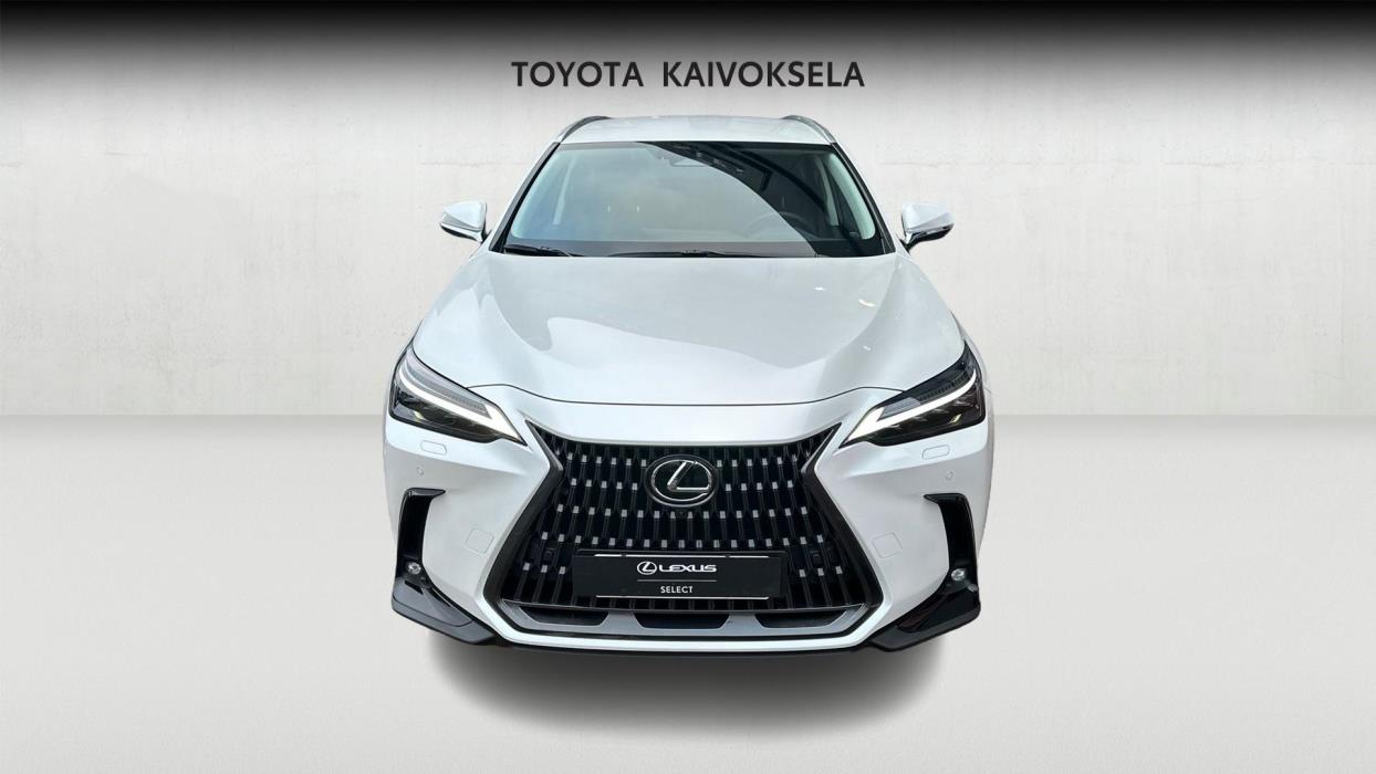 Lexus NX 2025