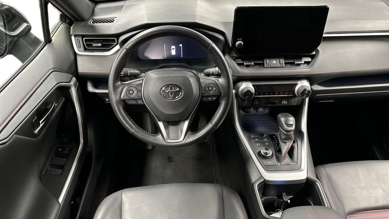 Toyota RAV4 Plug-in 2024