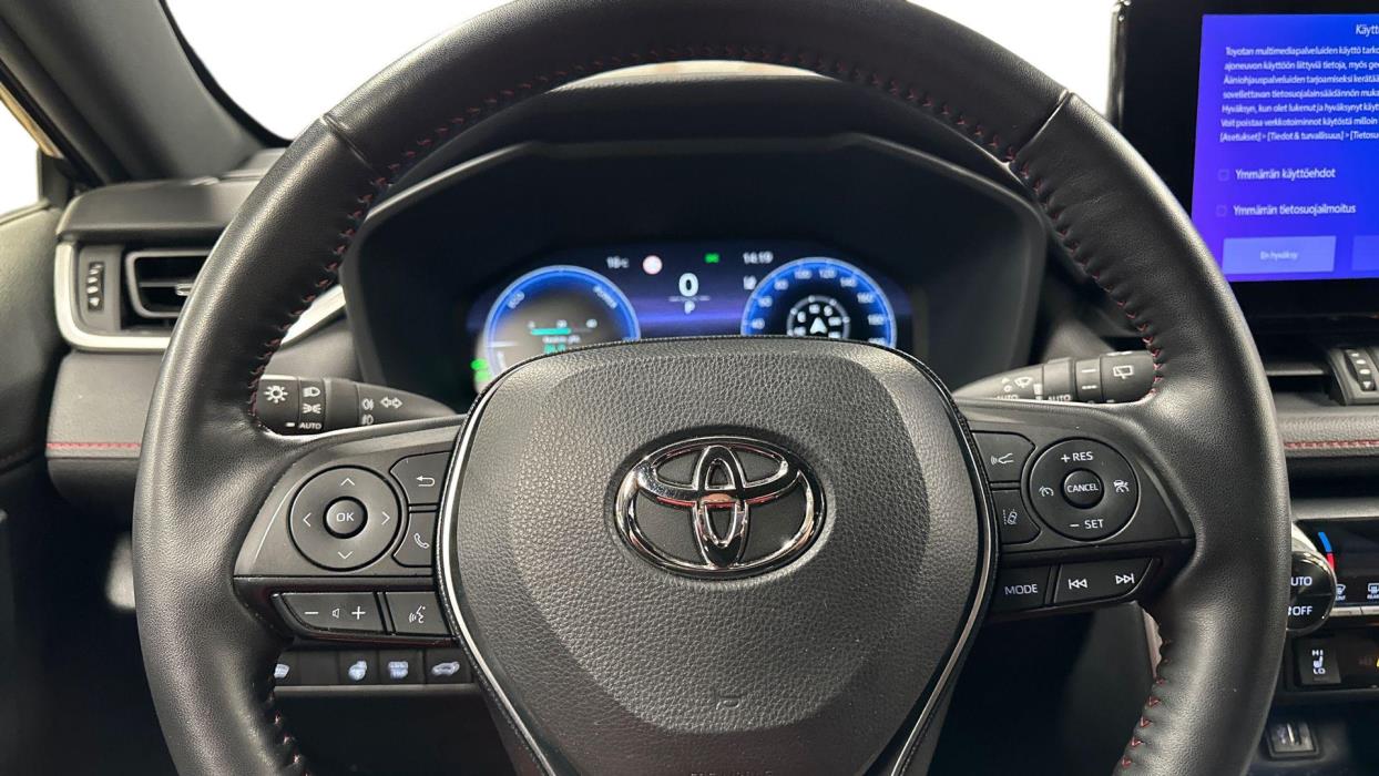 Toyota RAV4 Plug-in 2024