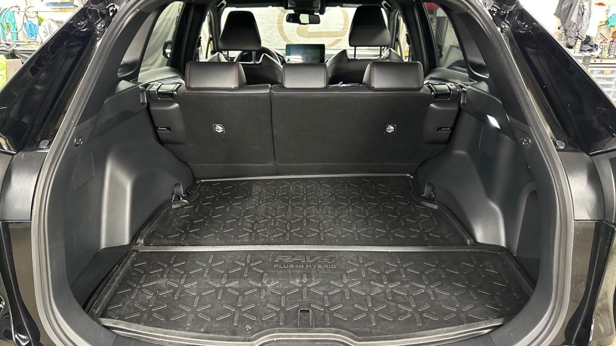 Toyota RAV4 Plug-in 2024