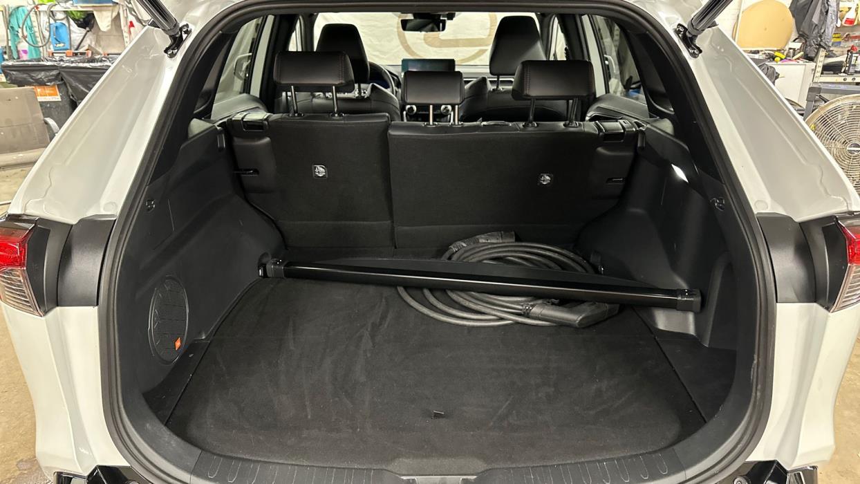 Toyota RAV4 Plug-in 2023