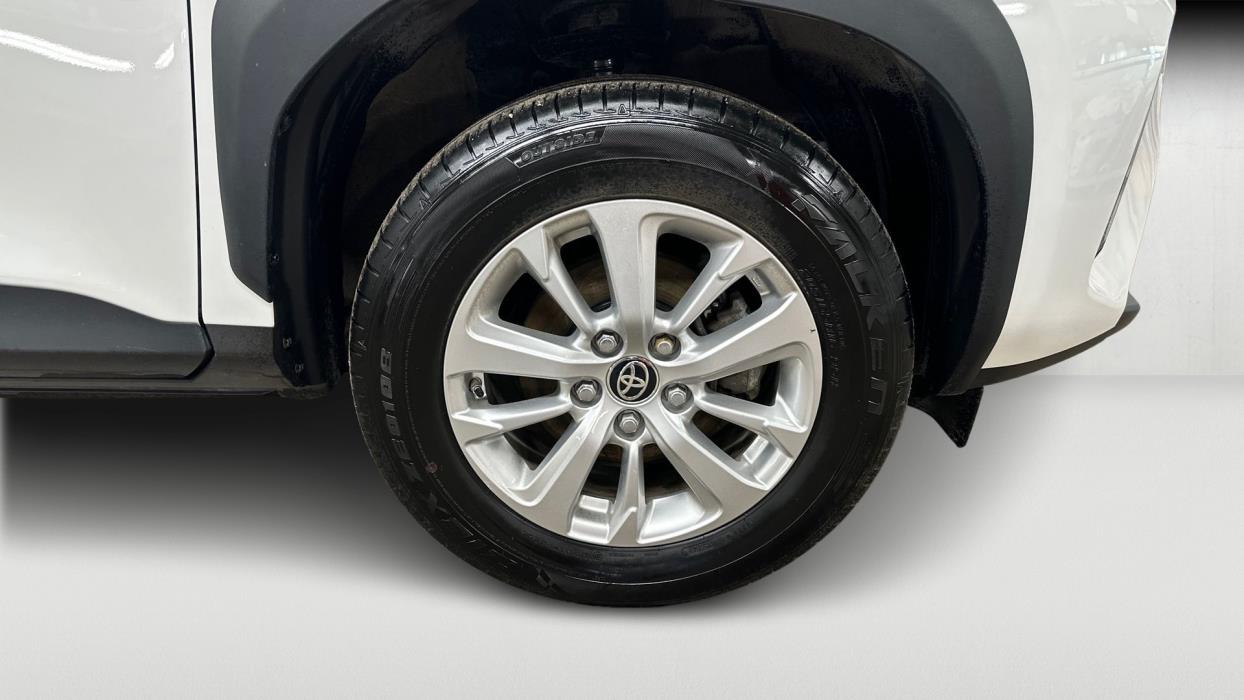 TOYOTA Yaris Cross 2024