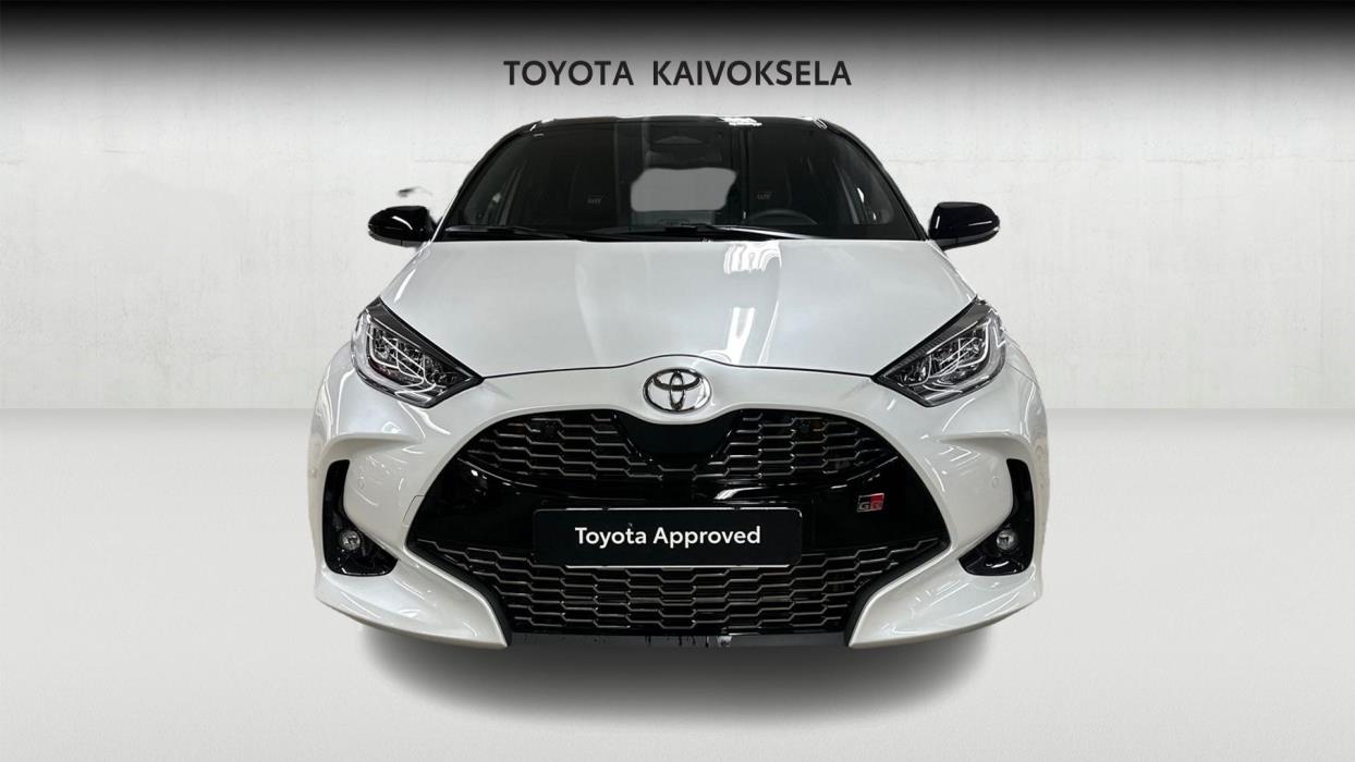 Toyota Yaris 2025