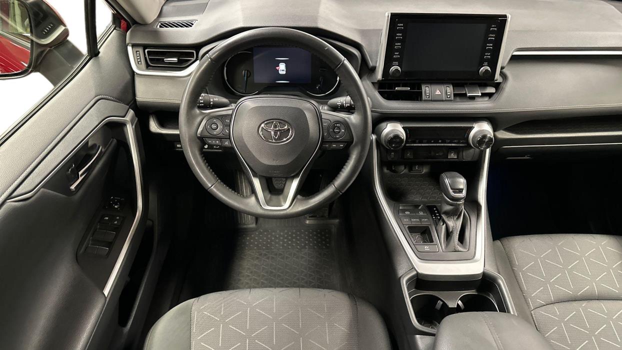 Toyota RAV4 2021