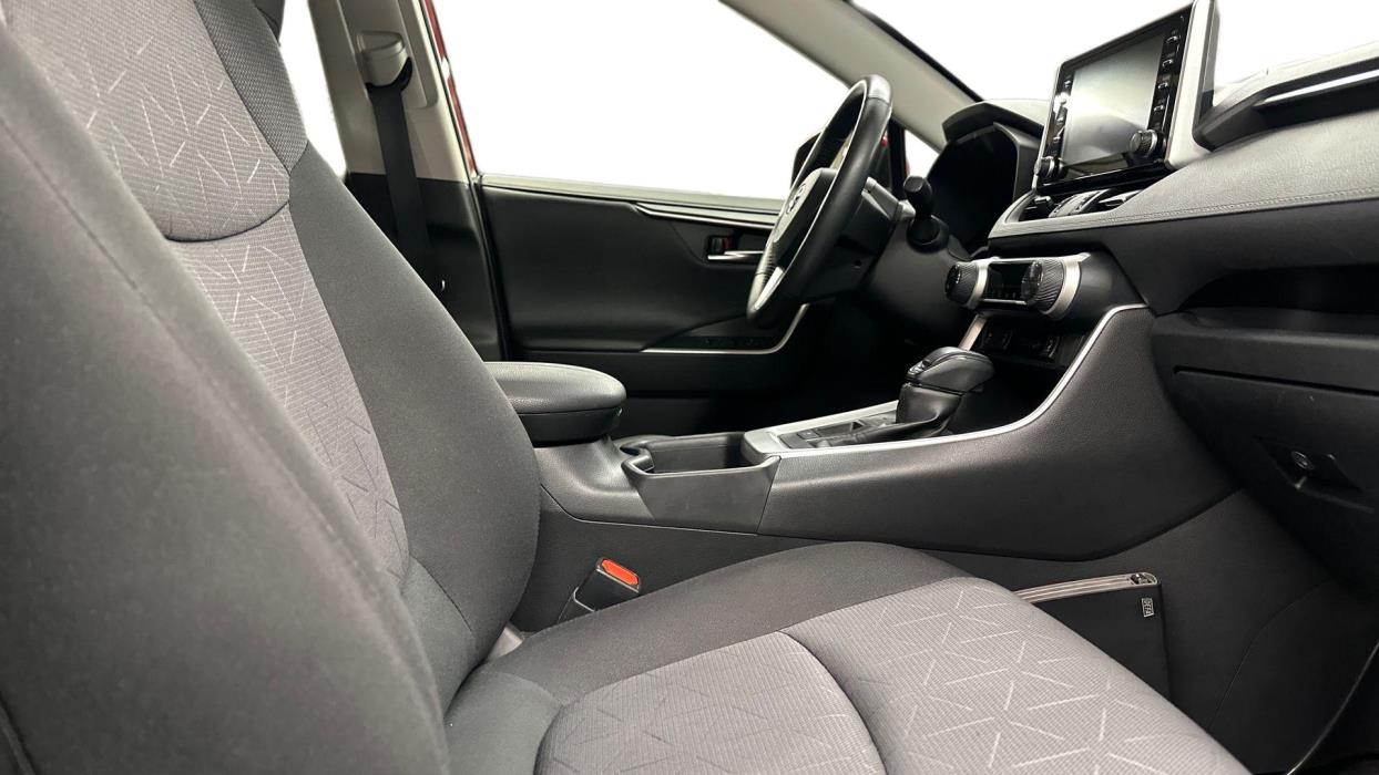 Toyota RAV4 2021