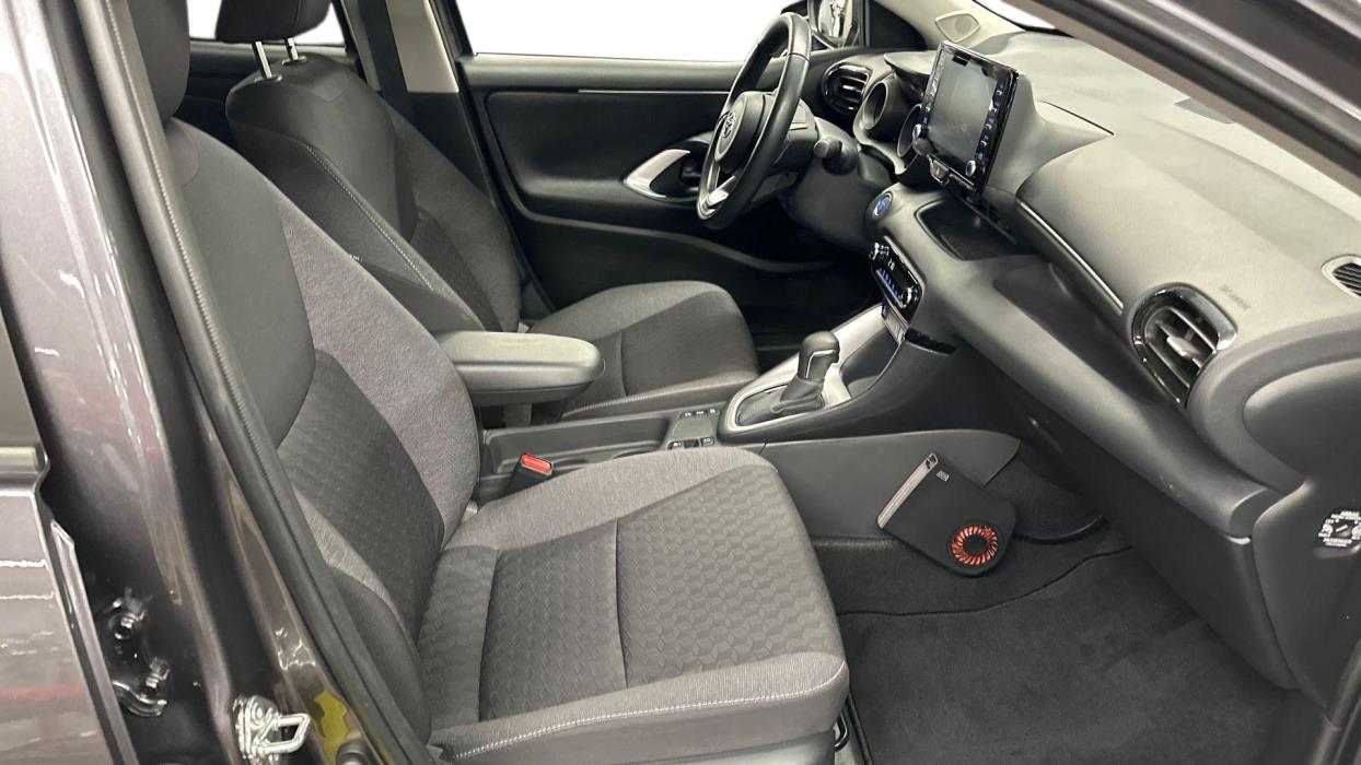 Toyota Yaris 2023
