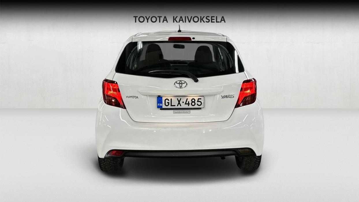 Toyota Yaris 2015