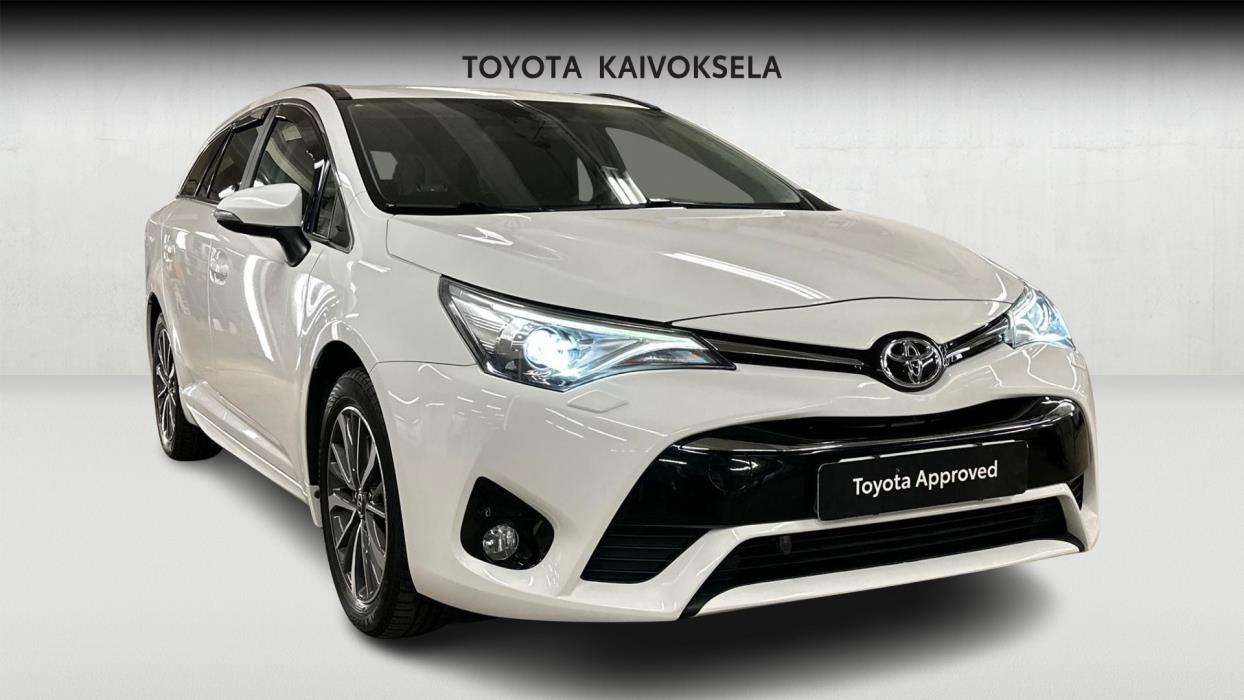 Toyota Avensis 2016