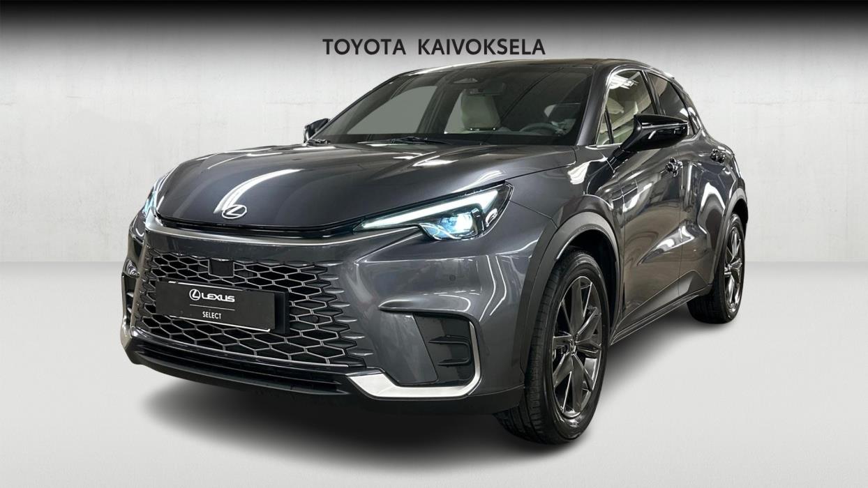 Lexus LBX 2025