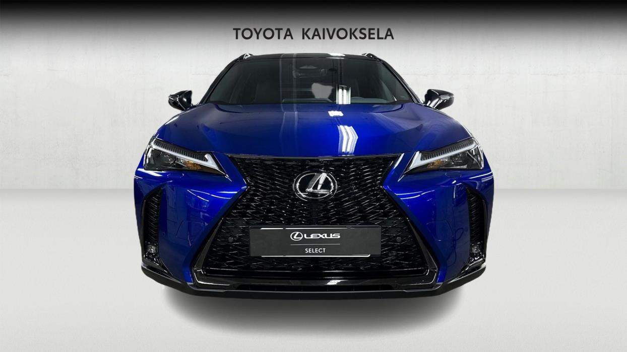 Lexus UX 2026
