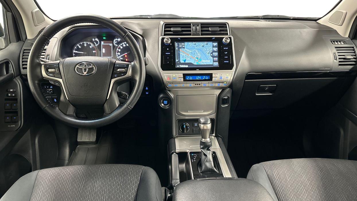Toyota Land Cruiser 2018