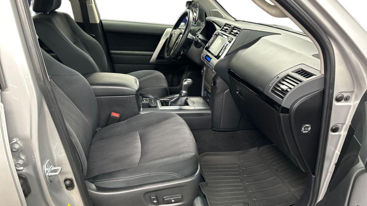 Toyota Land Cruiser 2018