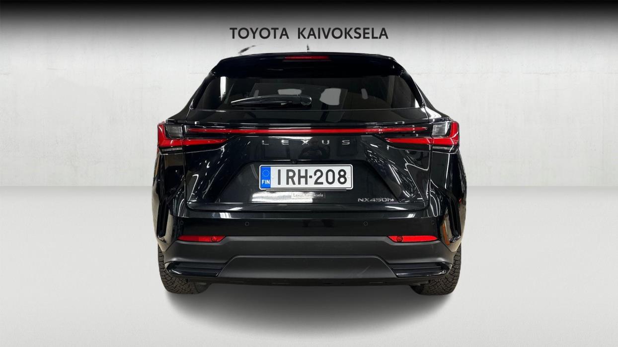 Lexus NX 2023
