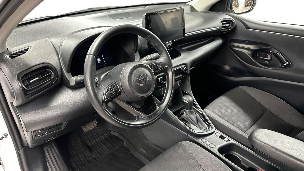 Toyota Yaris 2024