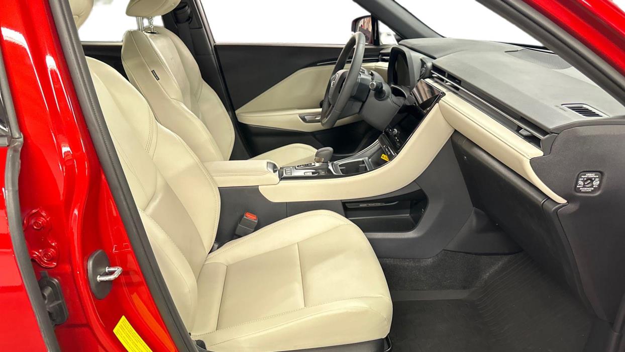 Lexus LBX 2025