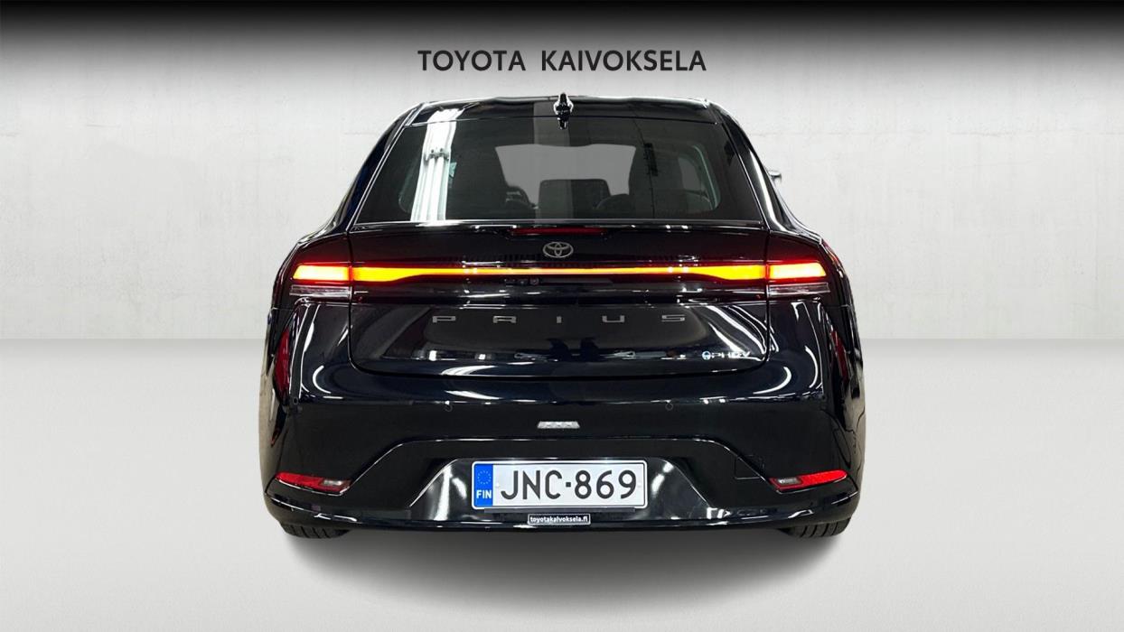 Toyota Prius Plug-in 2023