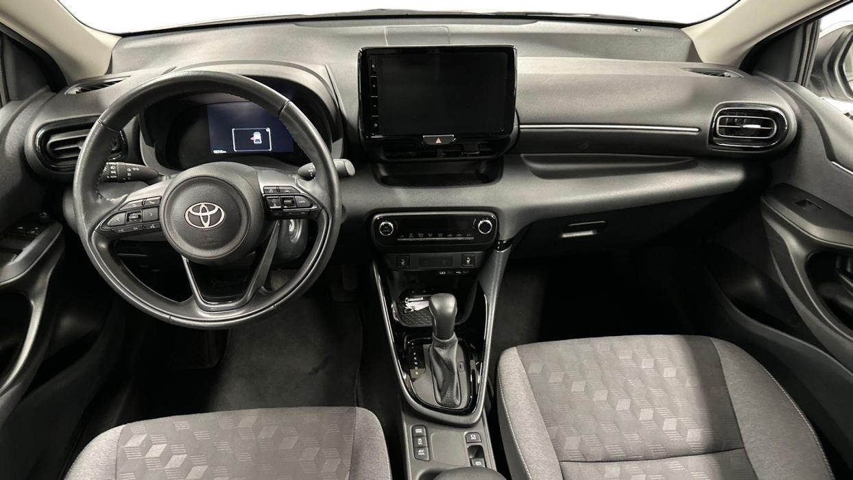 Toyota Yaris 2024