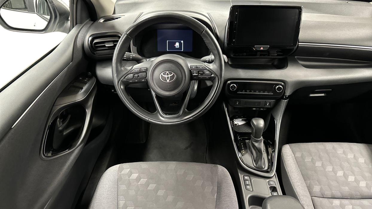 Toyota Yaris 2024