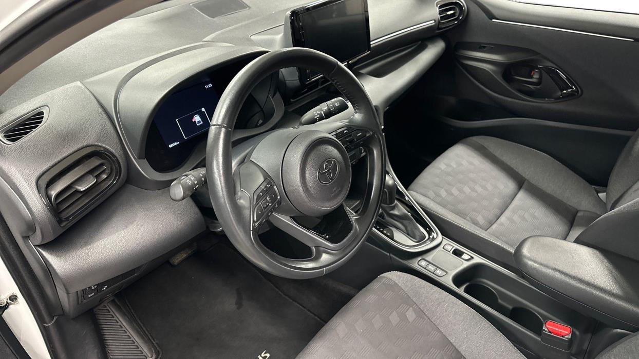 Toyota Yaris 2024