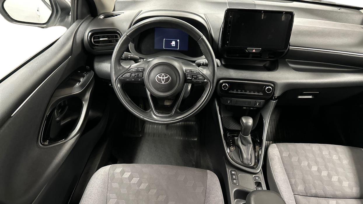 Toyota Yaris 2024