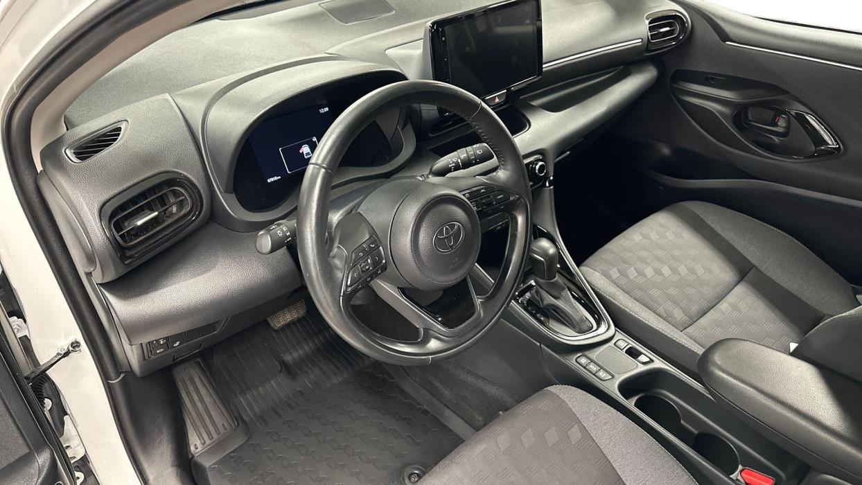 Toyota Yaris 2024