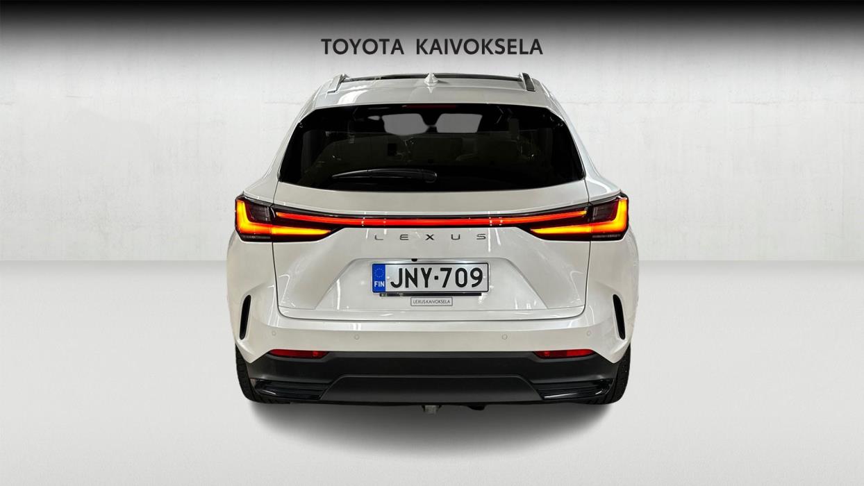 Lexus NX 2025