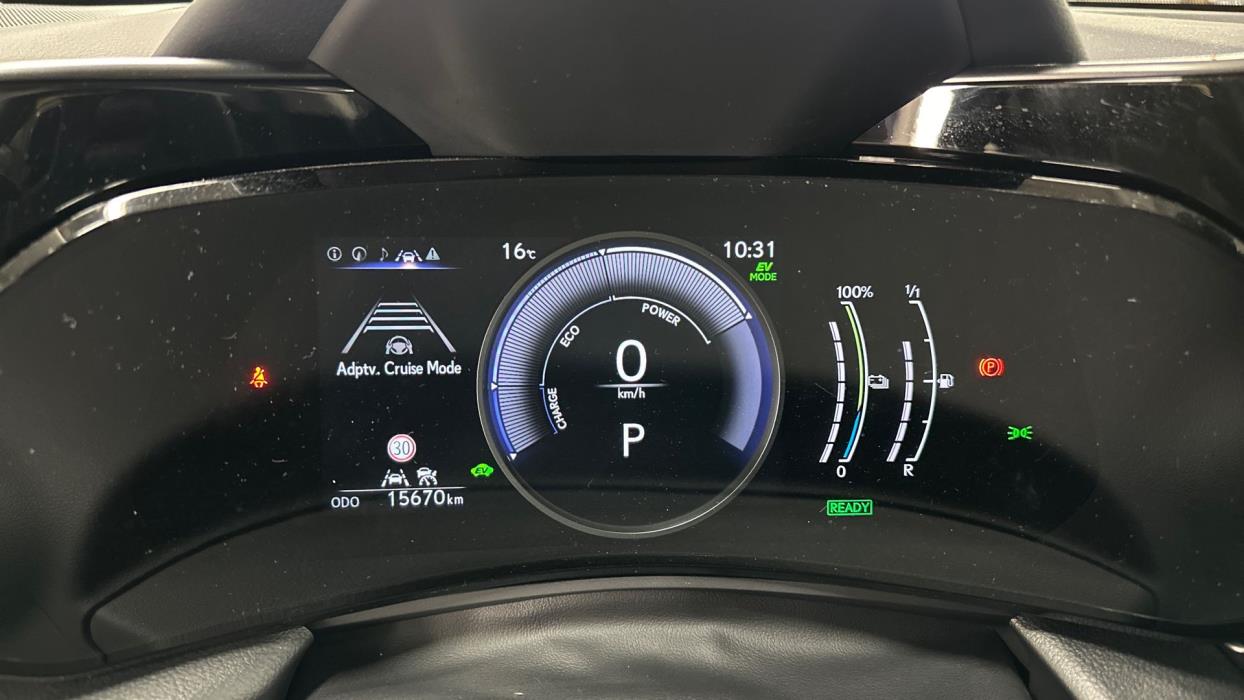 Lexus NX 2025