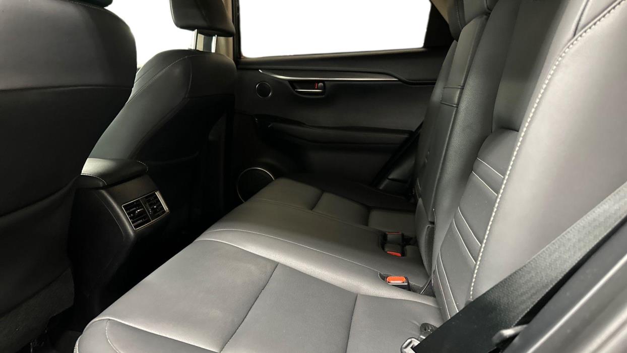 Lexus NX 2020