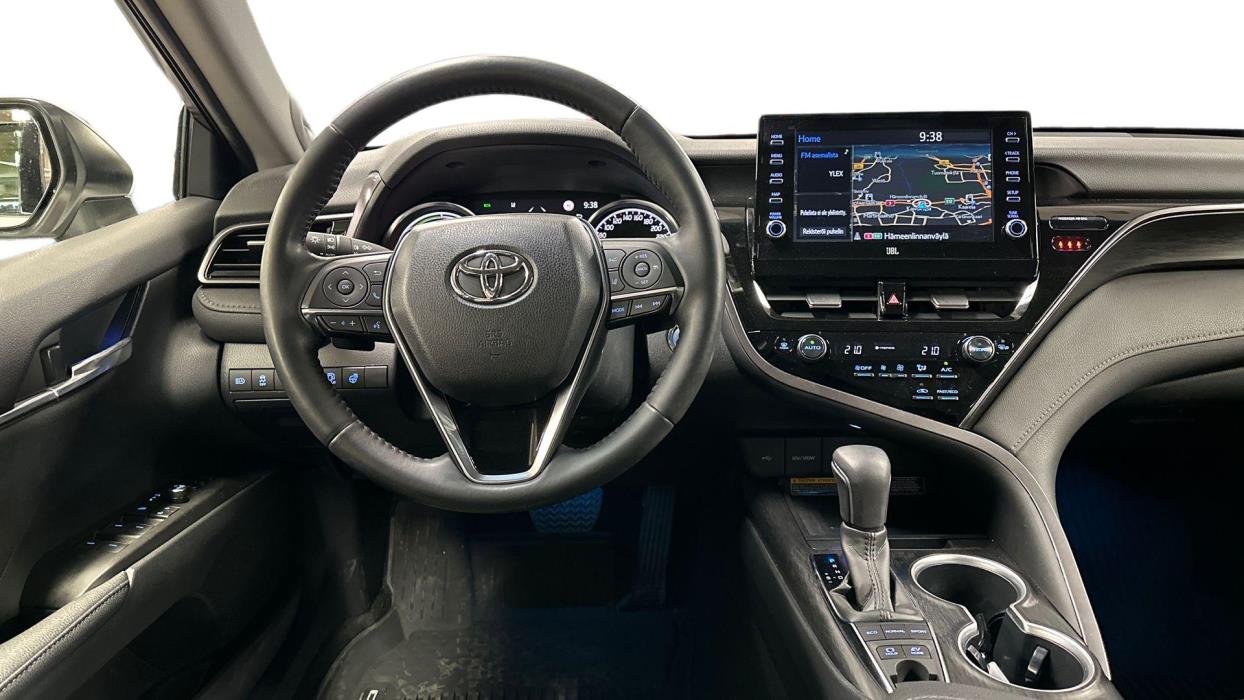 Toyota Camry 2022