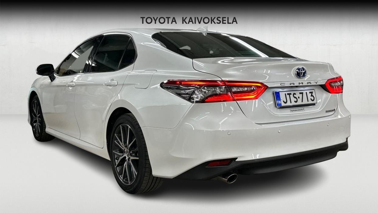 Toyota Camry 2022