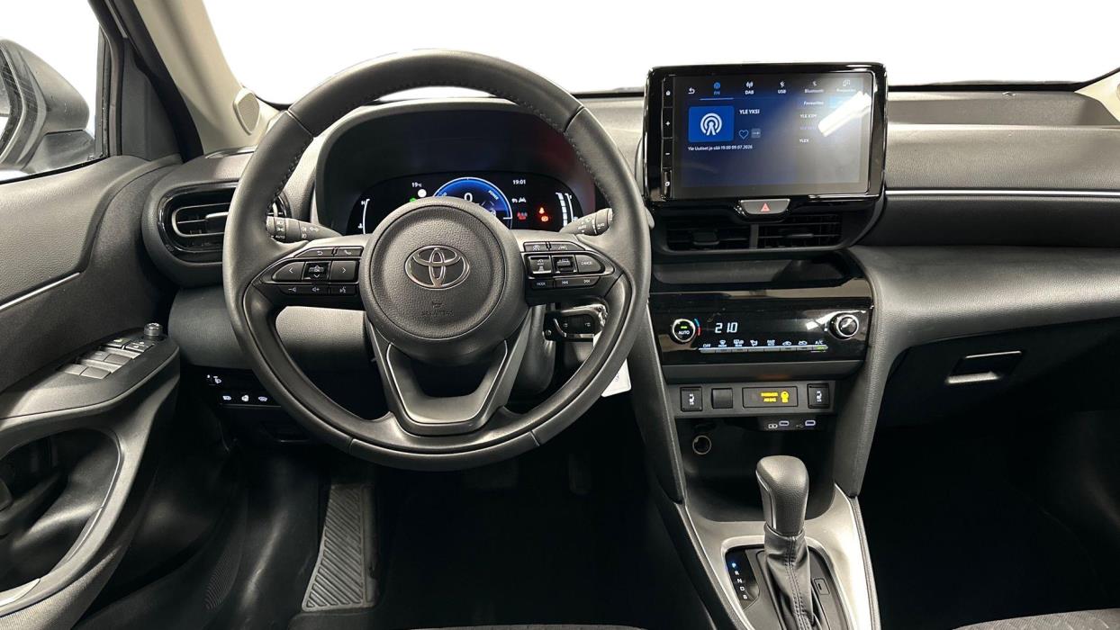 Toyota Yaris Cross 2025
