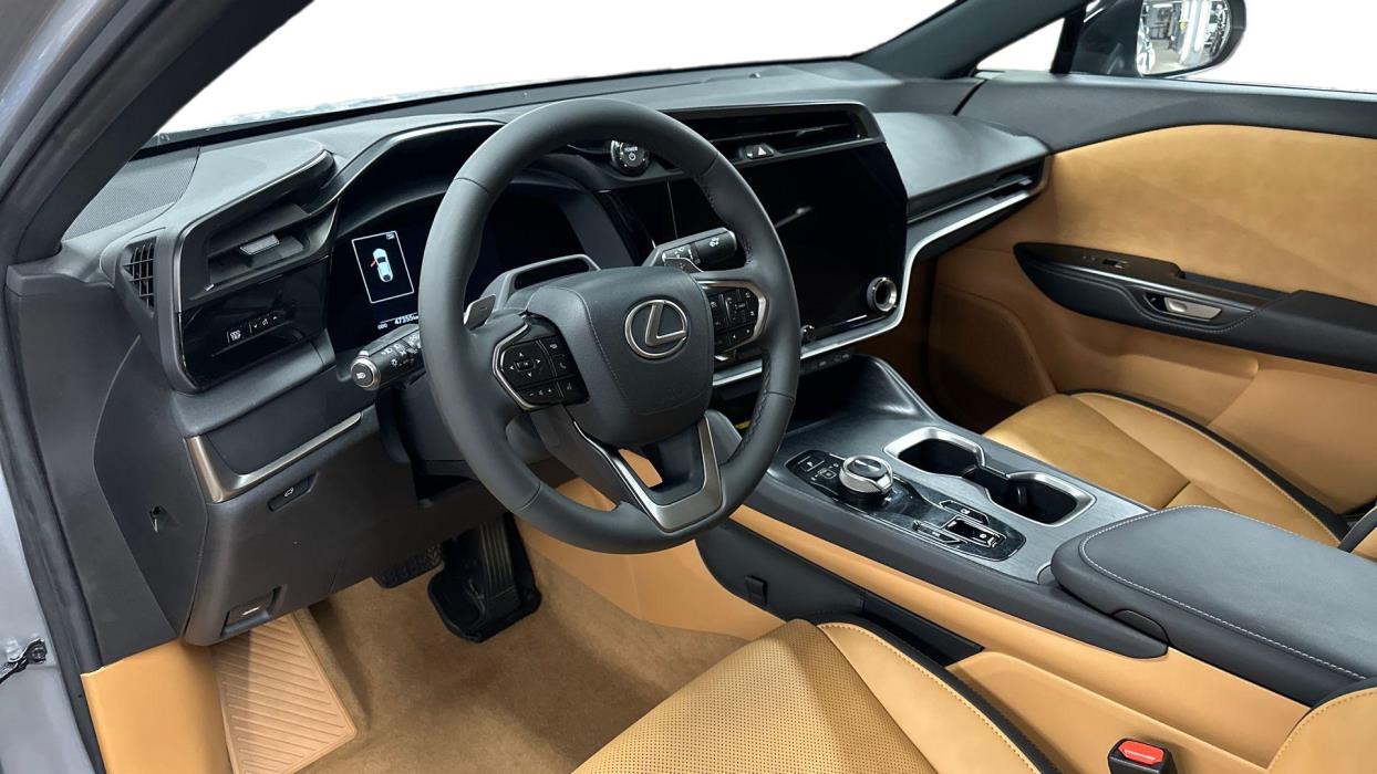 Lexus RZ 2023