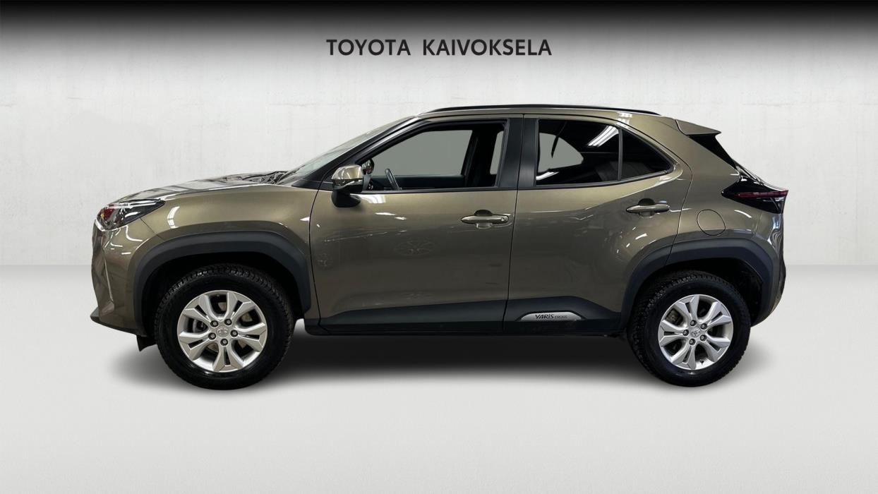 TOYOTA Yaris Cross 2024