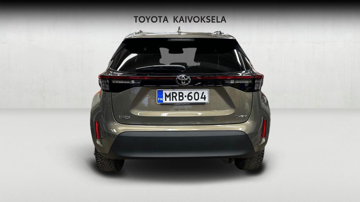 TOYOTA Yaris Cross 2024