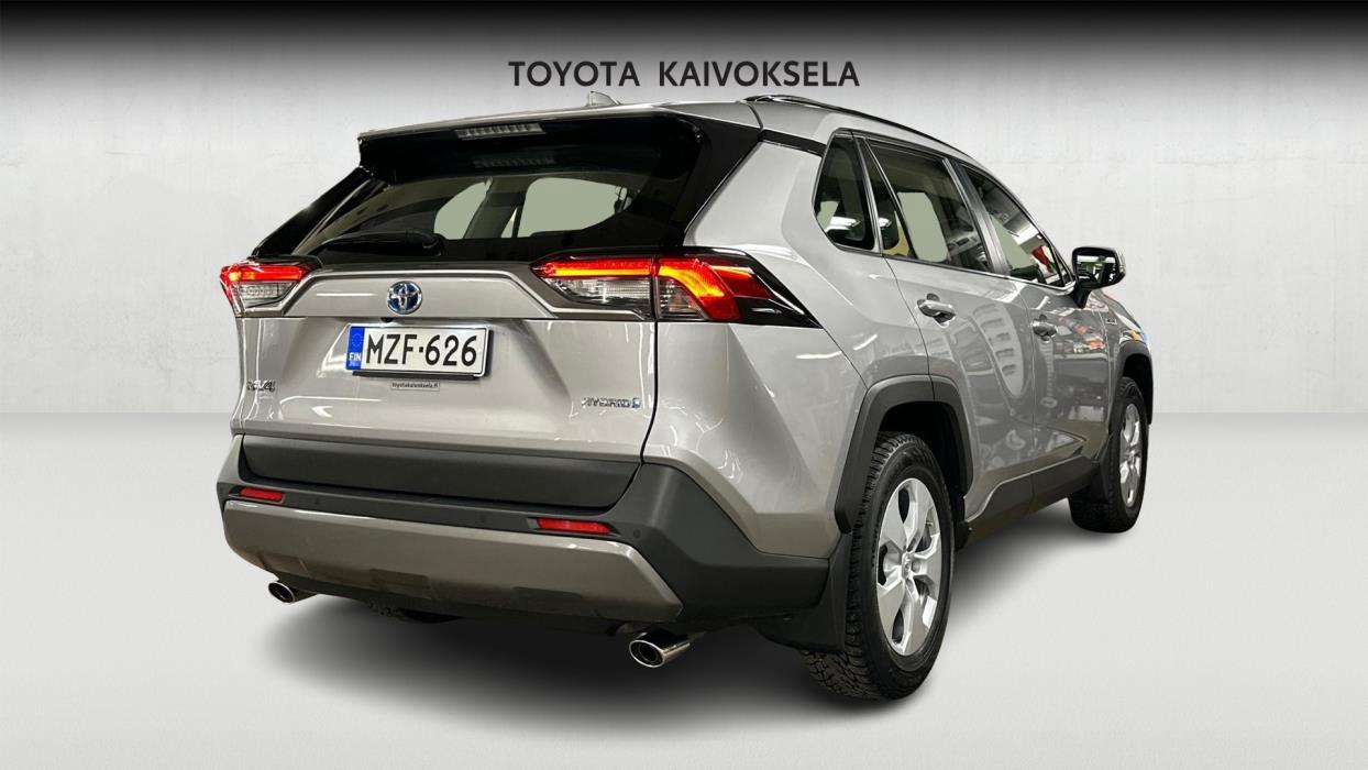TOYOTA RAV4 2021