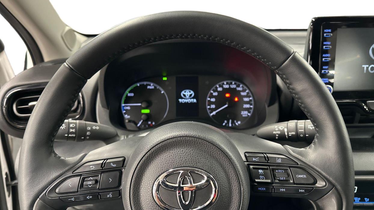 Toyota Yaris 2023