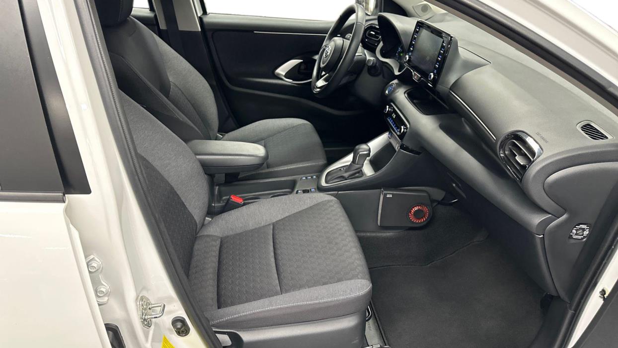 Toyota Yaris 2023