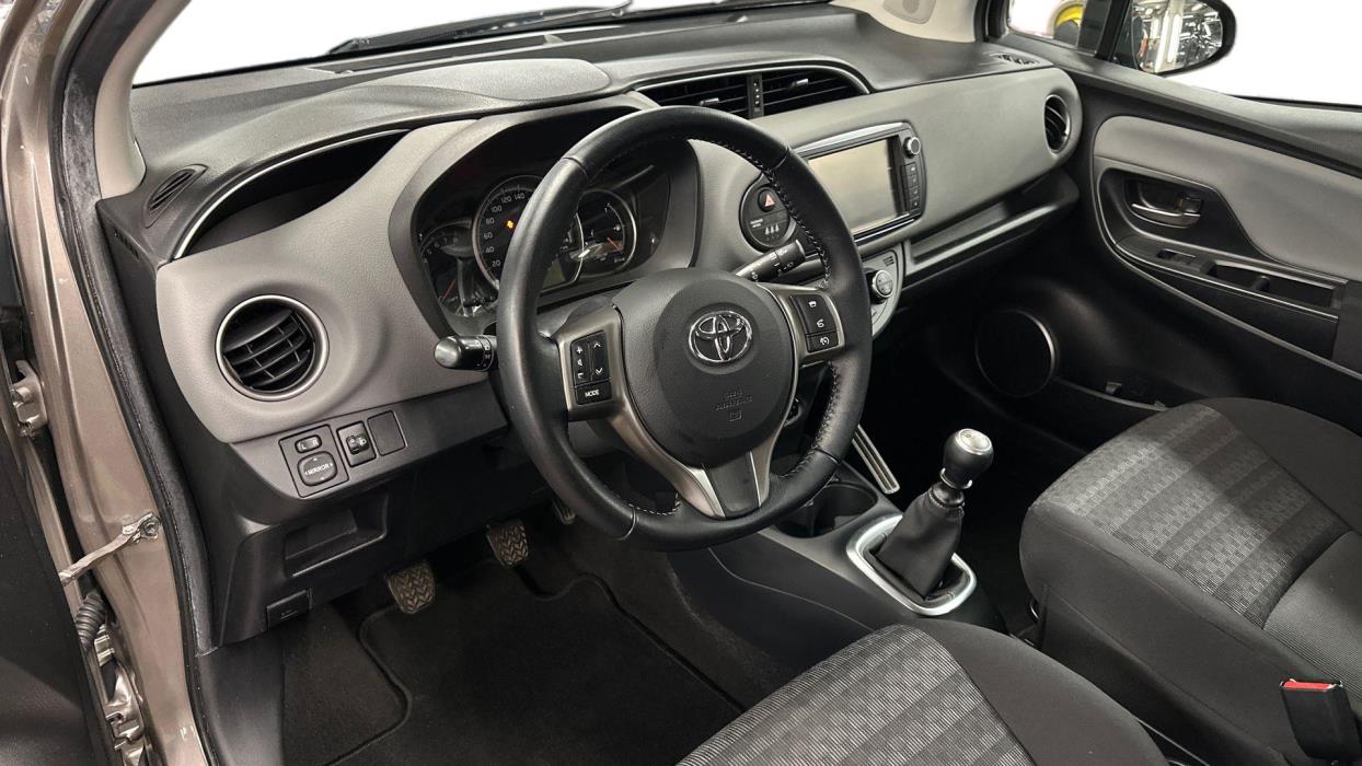 Toyota Yaris 2017