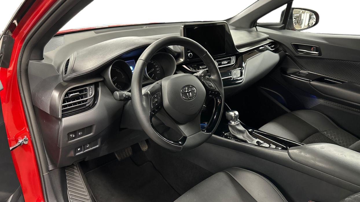 Toyota C-HR 2024