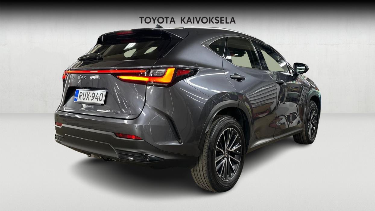 Lexus NX 2023