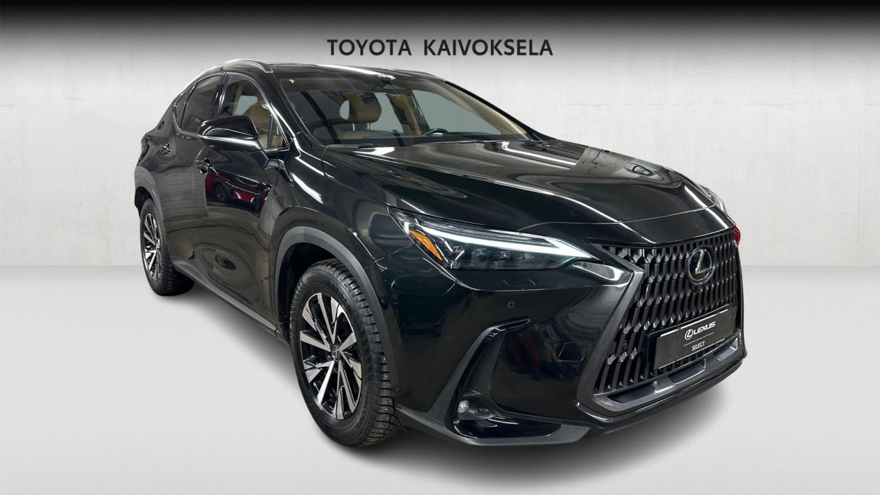 Lexus NX 2023