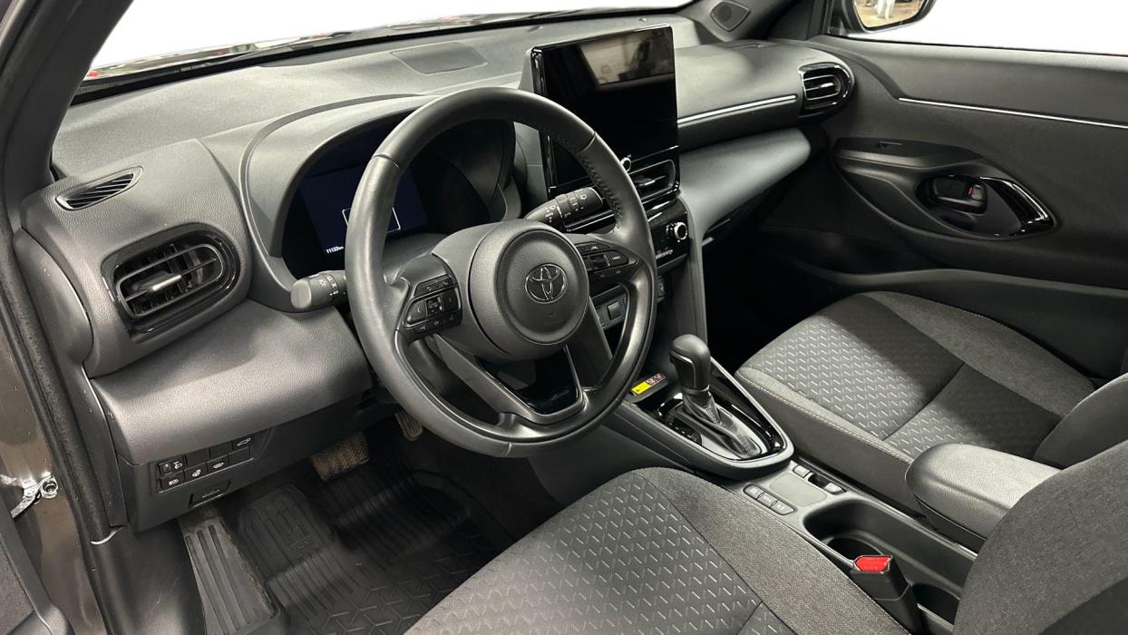 Toyota Yaris Cross 2025