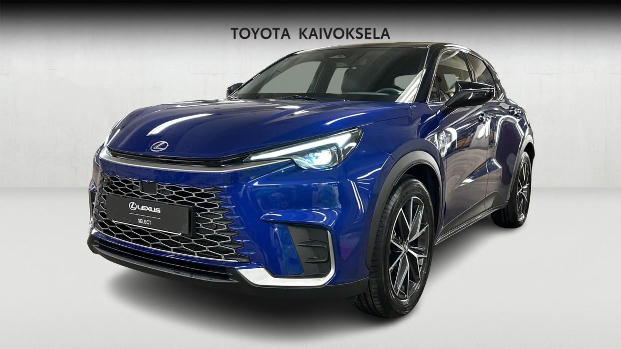 Lexus LBX 2024