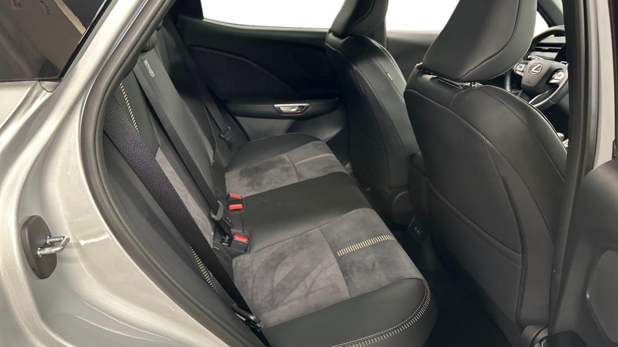Lexus LBX 2026