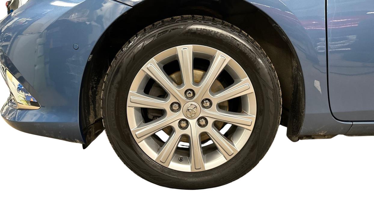 Toyota Auris 2015