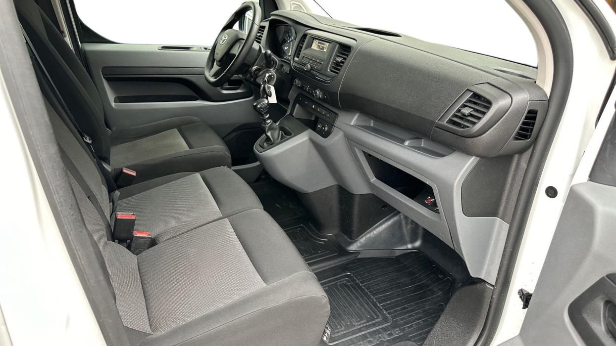 Toyota Proace 2022