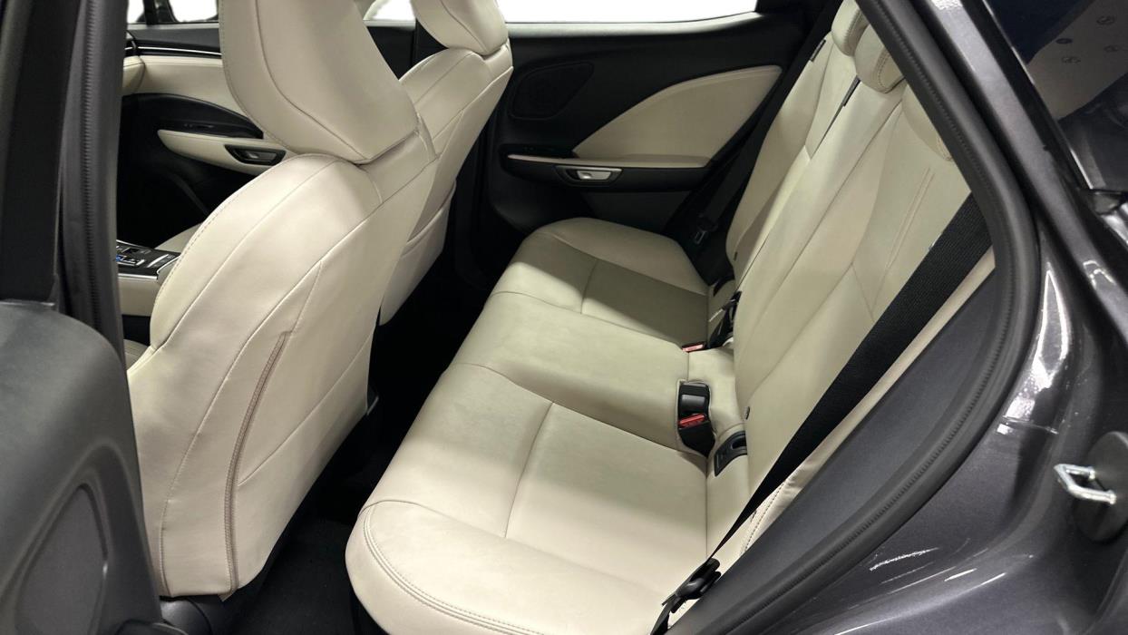 Lexus LBX 2026