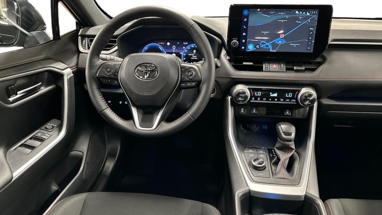 Toyota RAV4 Plug-in 2025