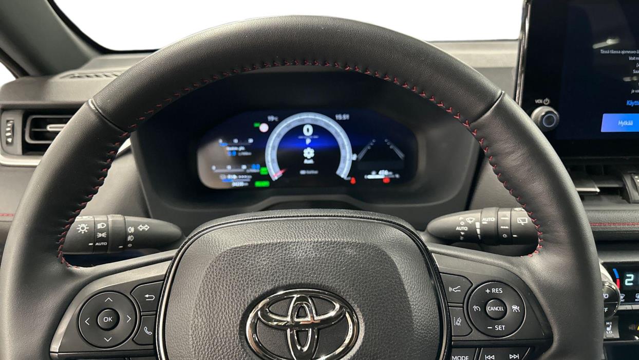 Toyota RAV4 Plug-in 2025